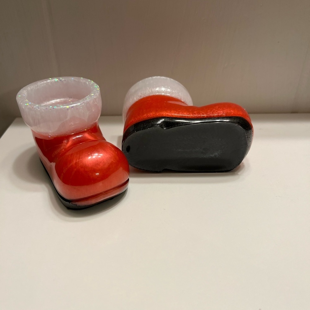 Custom made Santa Boots candle holders - Picture 4 of 4